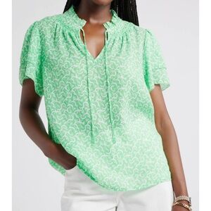 Caslon Green White Sunburst Geo Floral Blouse